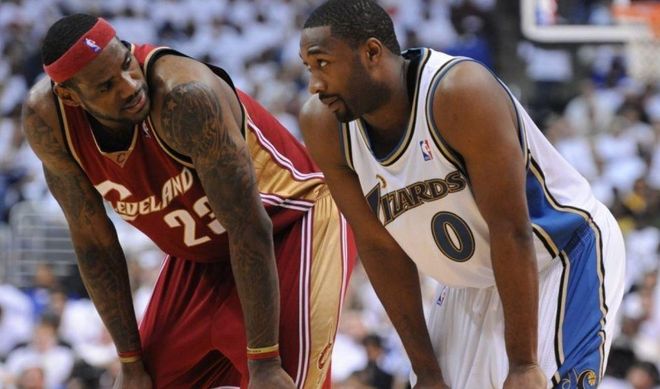 其控球战术 其控球战术